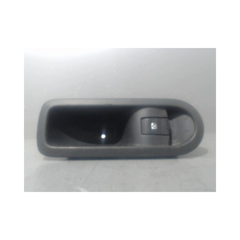 COMMANDE LEVE-GLACE PORTE ARG RENAULT MEGANE II PH1 02-05