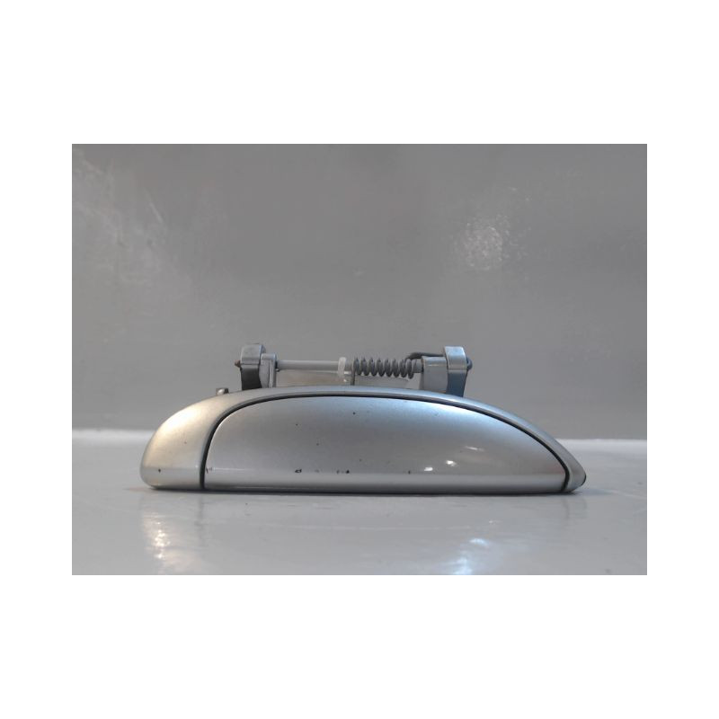 POIGNEE EXTERIEURE PORTE AVANT DROIT RENAULT CLIO II CAMPUS 06-