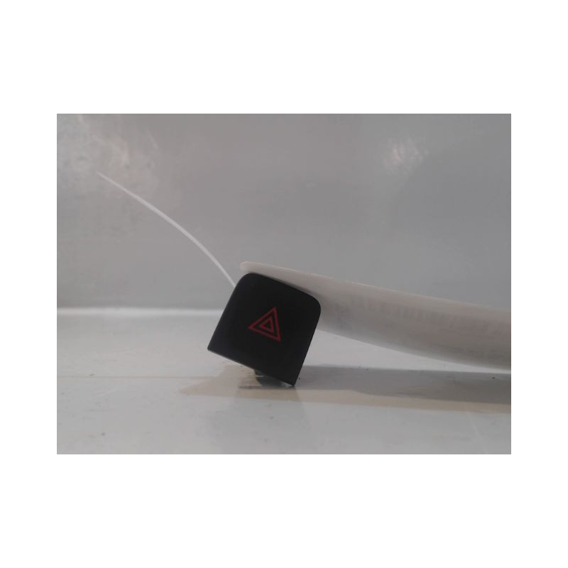 BOUTON DE WARNING RENAULT KADJAR
