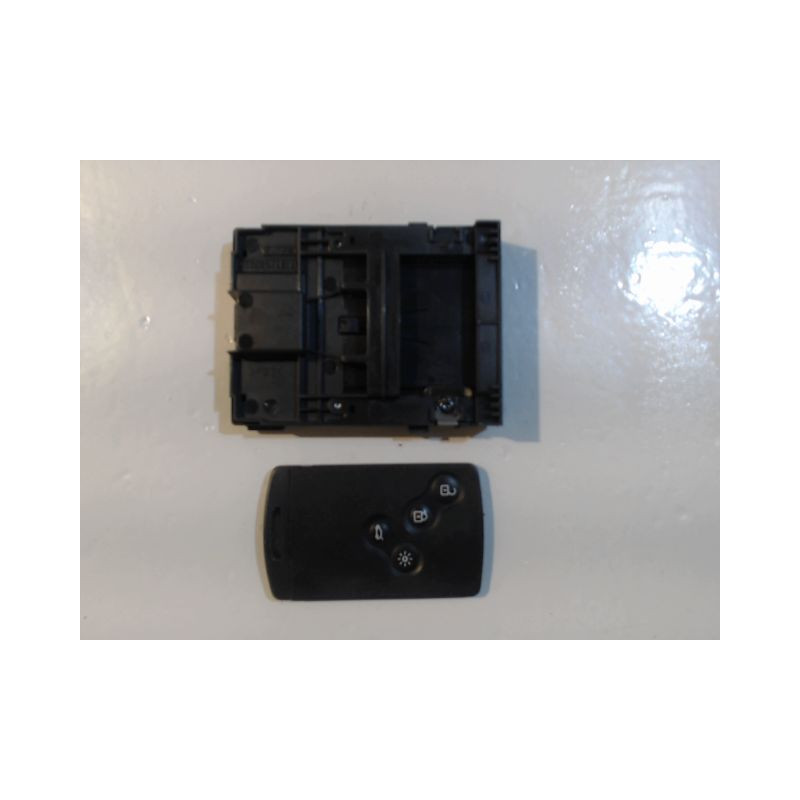 LECTEUR DE CARTE RENAULT LAGUNA III 2009-