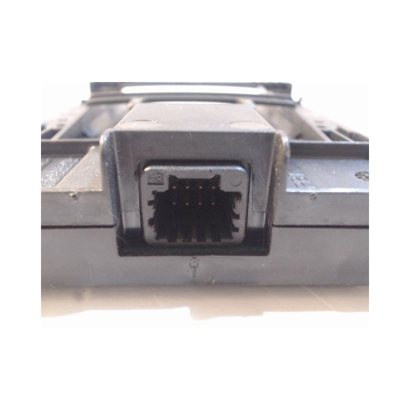 LECTEUR DE CARTE RENAULT LAGUNA III 2009-