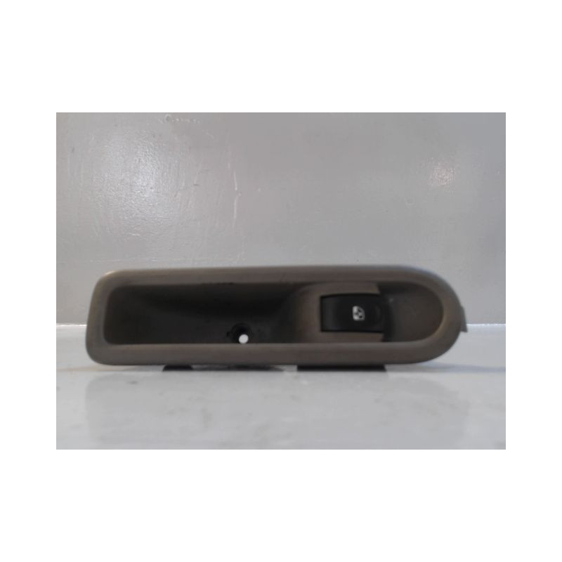 COMMANDE LEVE-GLACE PORTE ARG RENAULT CLIO III 2005-