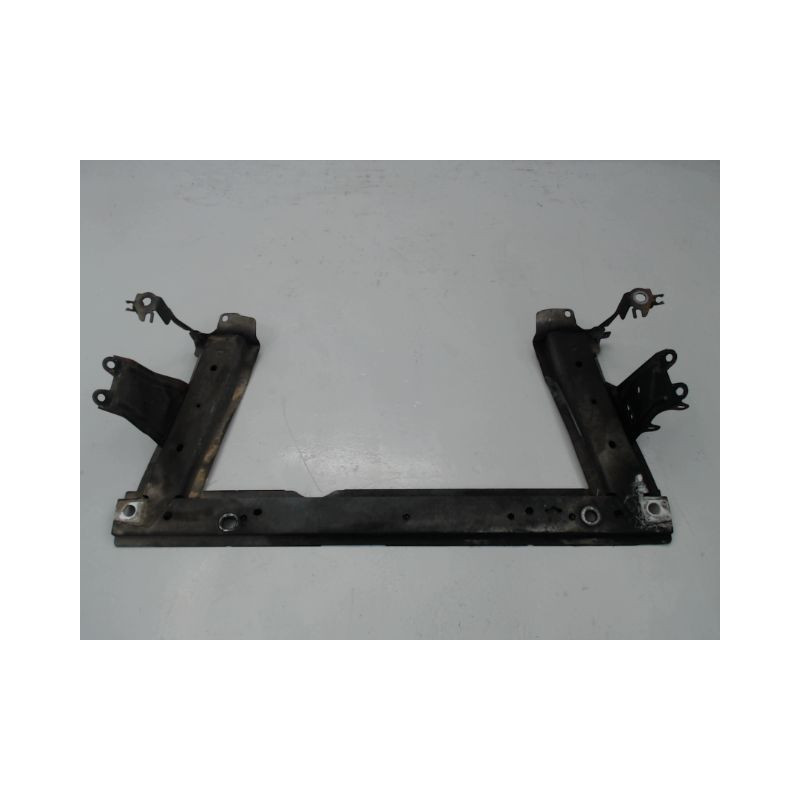 TRAVERSE INFERIEURE ARMATURE AVANT RENAULT SCENIC II PH1 02-06