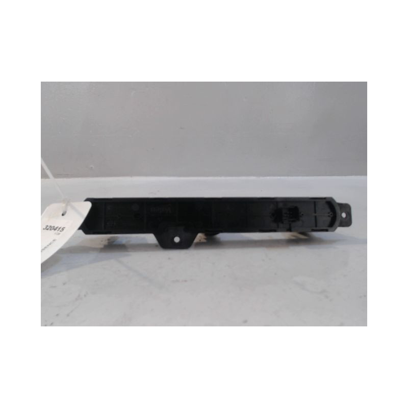 BOUTON DE WARNING FIAT 500 2007-