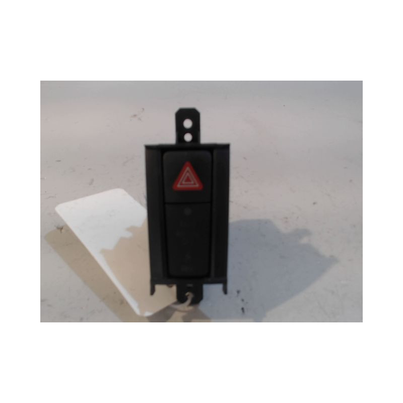 BOUTON DE WARNING SUZUKI SWIFT