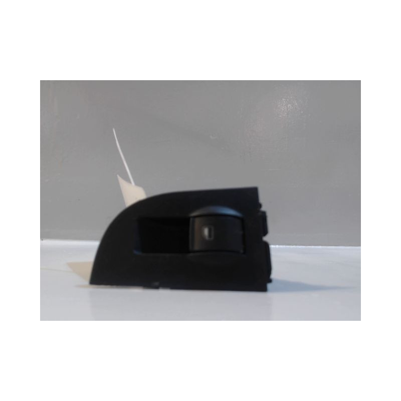 COMMANDE LEVE-GLACE PORTE ARG AUDI A6 AVANT 2001-