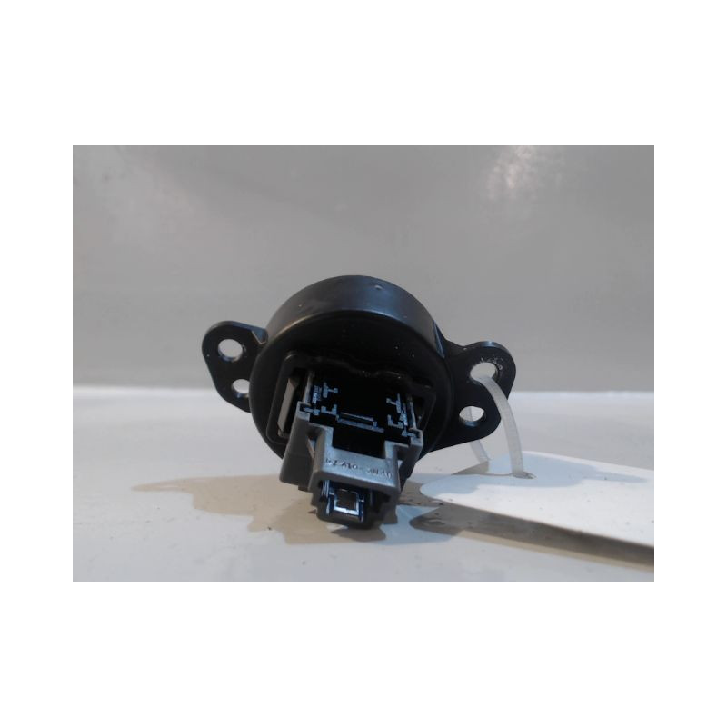 BOUTON DE WARNING PEUGEOT 108