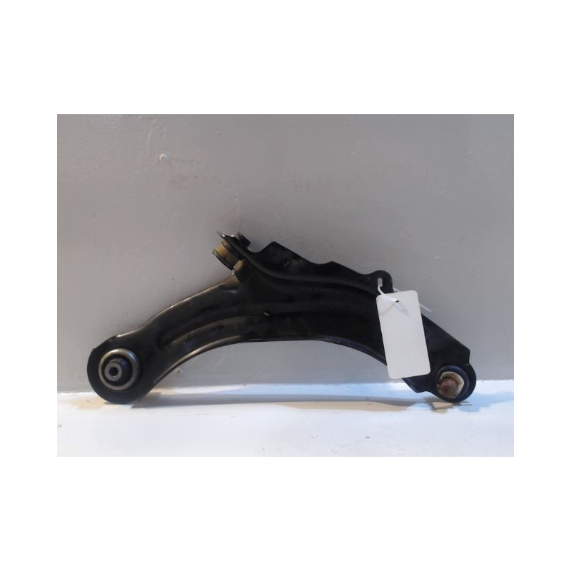TRIANGLE INFERIEUR AVANT DROIT RENAULT CAPTUR