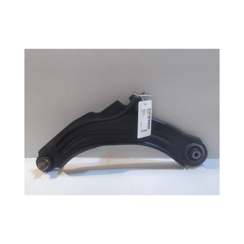 TRIANGLE INFERIEUR AVANT GAUCHE RENAULT CLIO IV