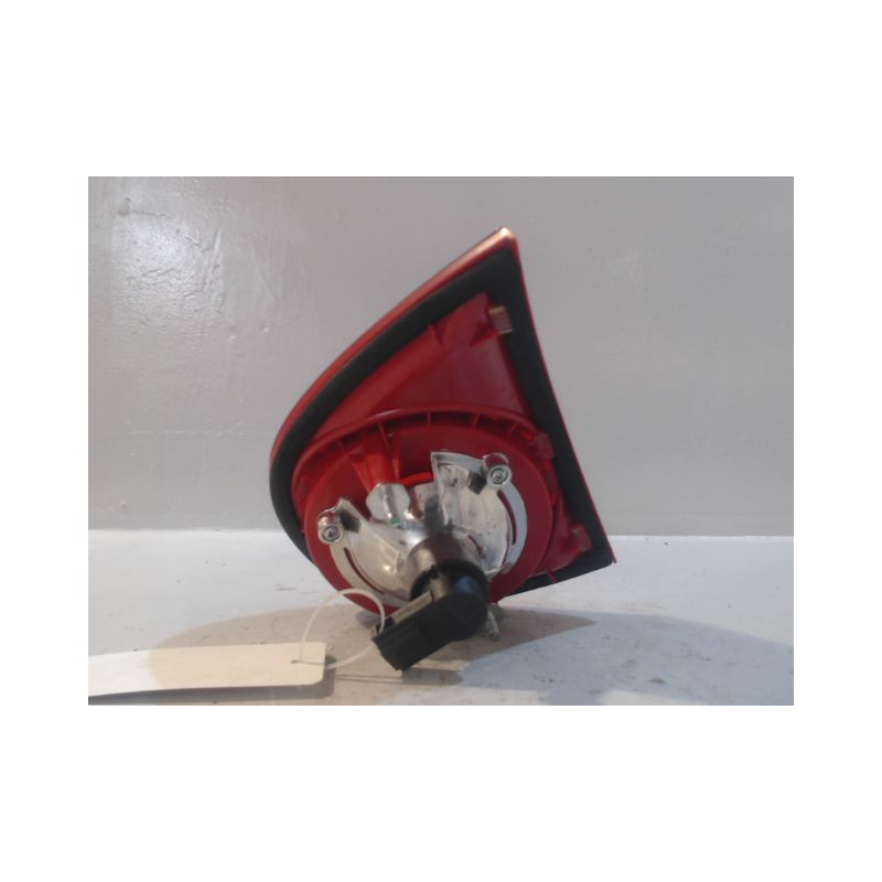 FEU ARRIERE INTERIEUR GAUCHE VOLKSWAGEN GOLF V 2003-2009