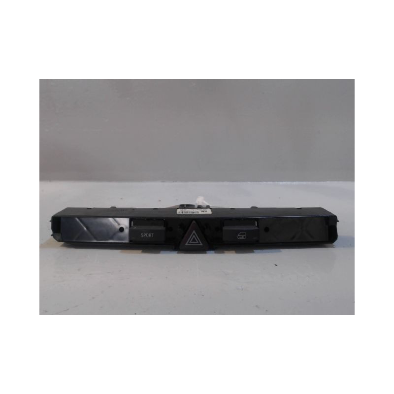 BOUTON DE WARNING OPEL ASTRA 2004-