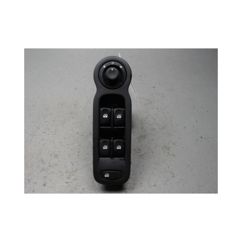 COMMANDE LEVE-GLACE PORTE AVG RENAULT MODUS