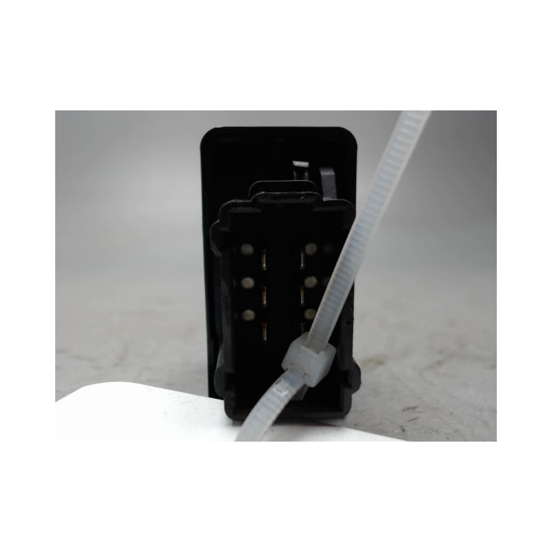 COMMANDE LEVE-GLACE PORTE AVD PEUGEOT 207