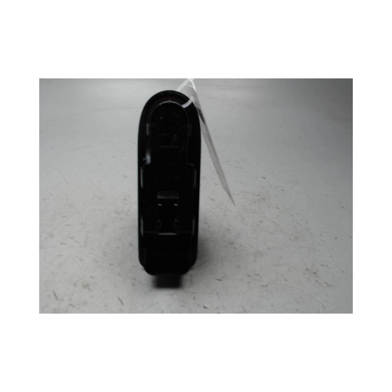 COMMANDE LEVE-GLACE PORTE AVG PEUGEOT 308