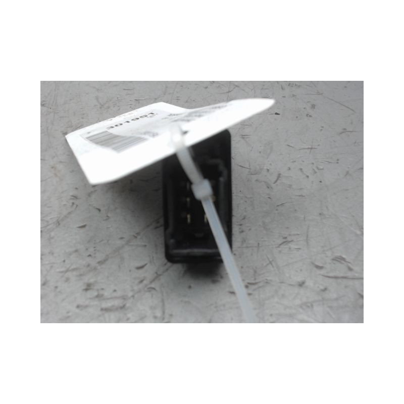 COMMANDE LEVE-GLACE PORTE AVD PEUGEOT 207