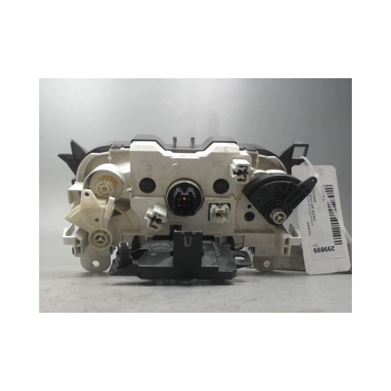 COMMANDE DE CHAUFFAGE MAZDA 2