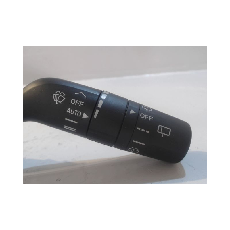 COMMANDE ESSUIE GLACE MAZDA MAZDA 3  5P