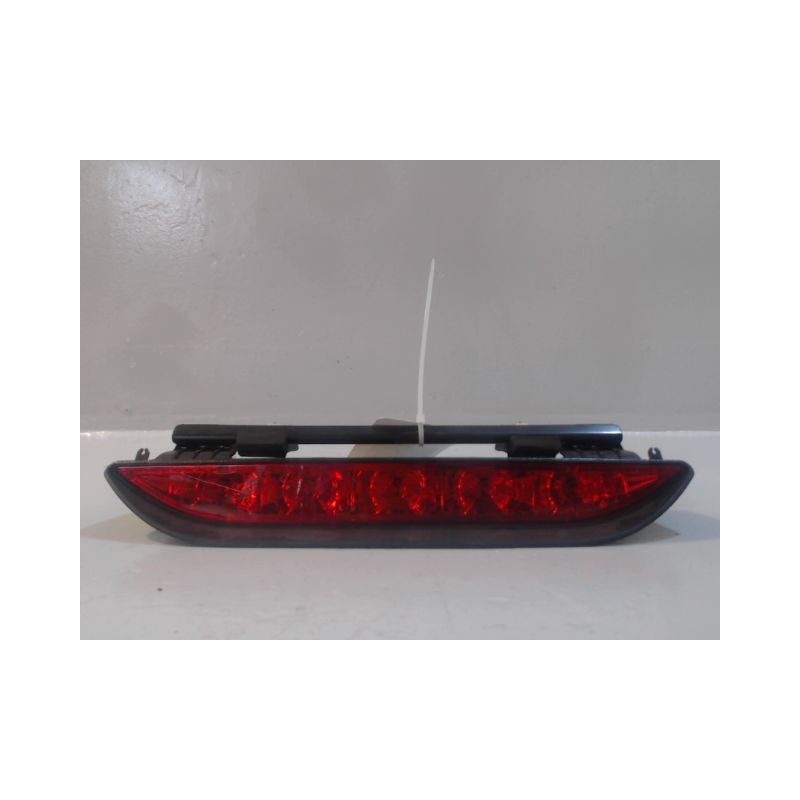 FEUX STOP SUPPLEMENTAIRE CHEVROLET AVEO