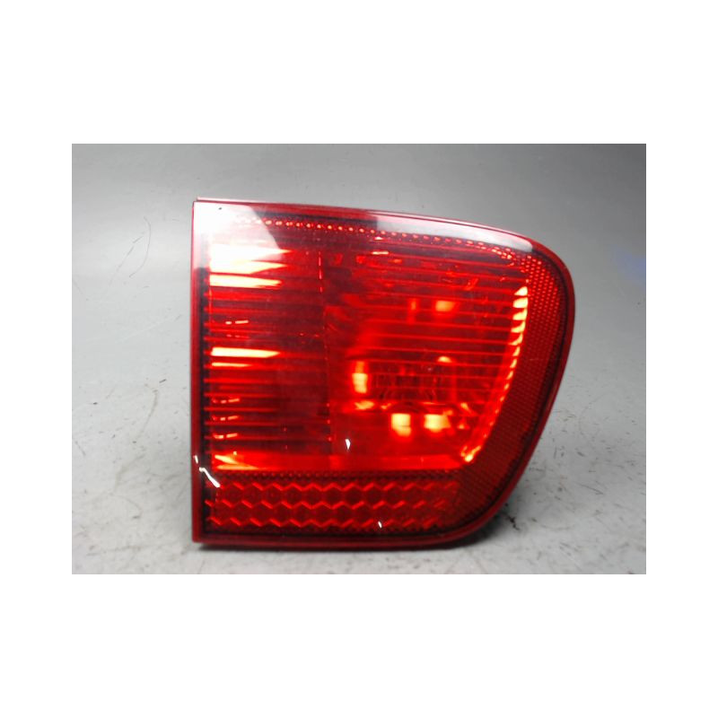 FEU ARRIERE INTERIEUR GAUCHE SEAT IBIZA
