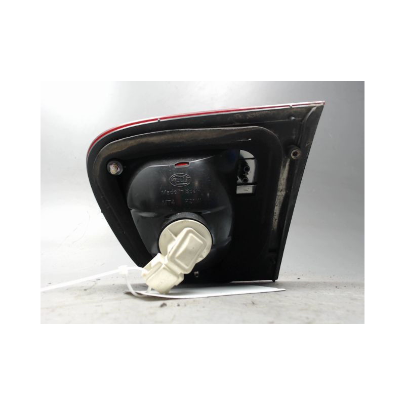FEU ARRIERE INTERIEUR GAUCHE SEAT IBIZA