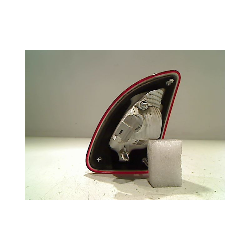 FEU ARRIERE INTERIEUR GAUCHE RENAULT TWINGO 2 2010-