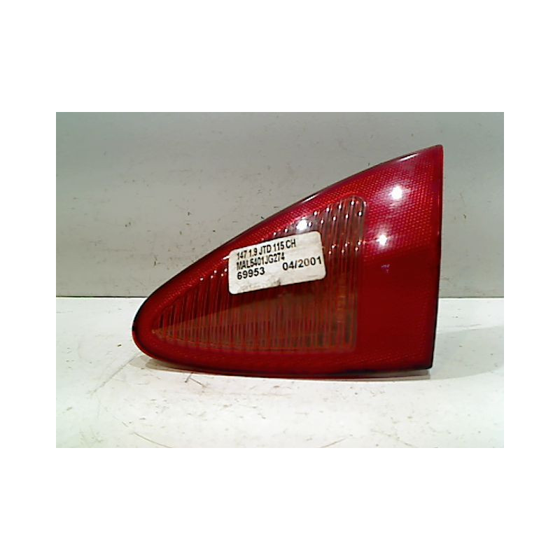 FEU ARRIERE INTERIEUR GAUCHE ALFA ROMEO 147 3P