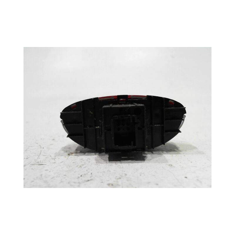 BOUTON DE WARNING PEUGEOT 206