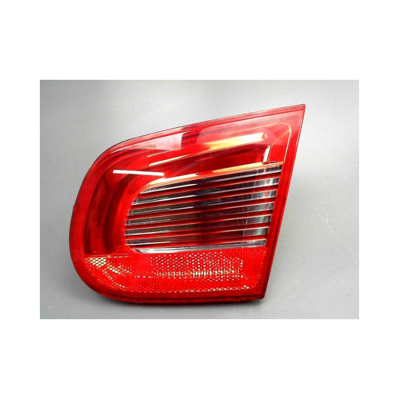 FEU ARRIERE INTERIEUR DROIT VOLKSWAGEN EOS