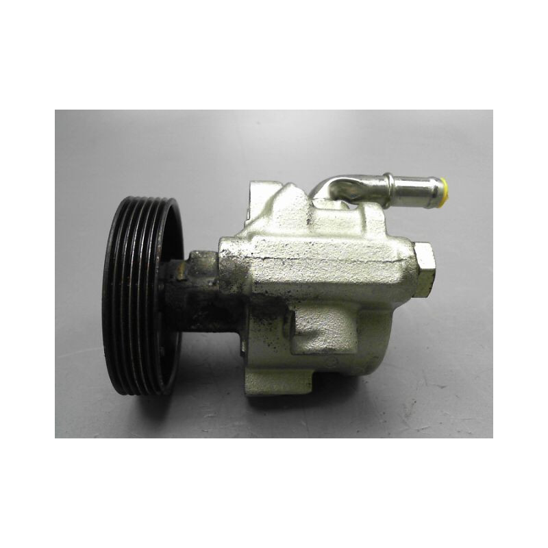 POMPE DIRECTION ASSISTEE RENAULT MEGANE