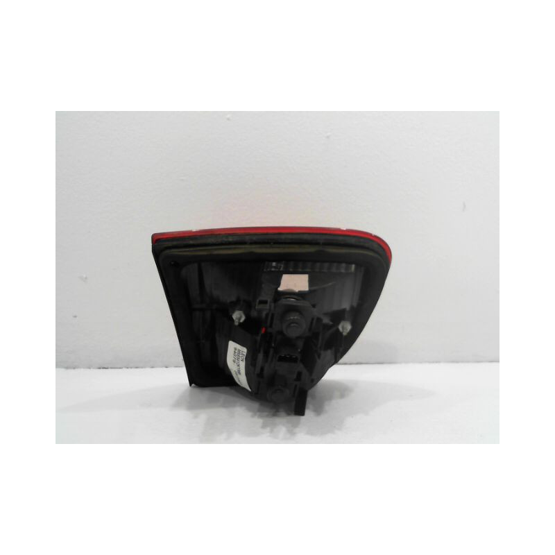 FEU ARRIERE INTERIEUR DROIT SEAT LEON