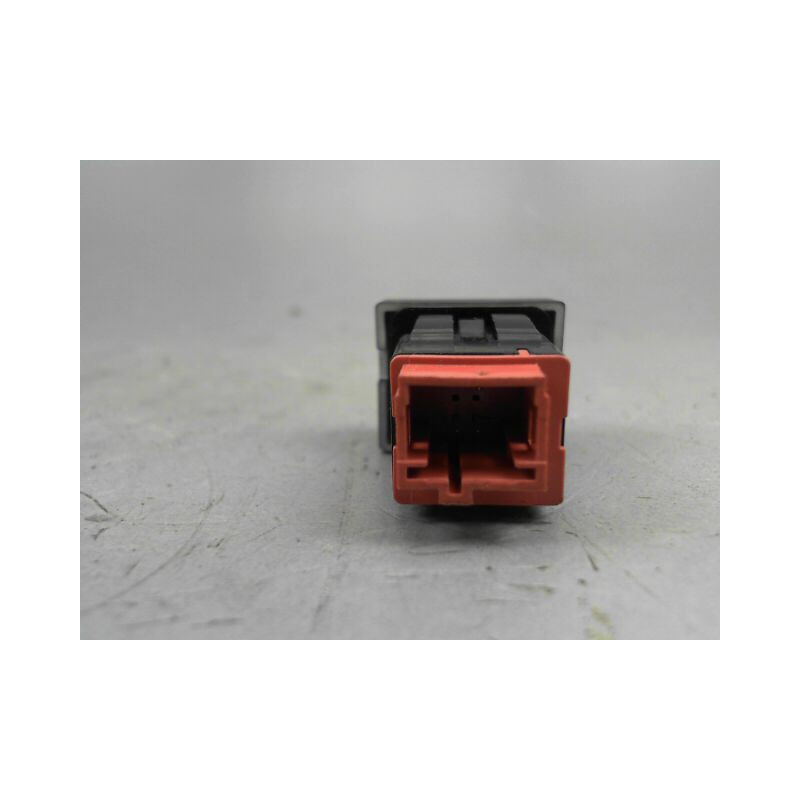 BOUTON DE WARNING CITROEN C4