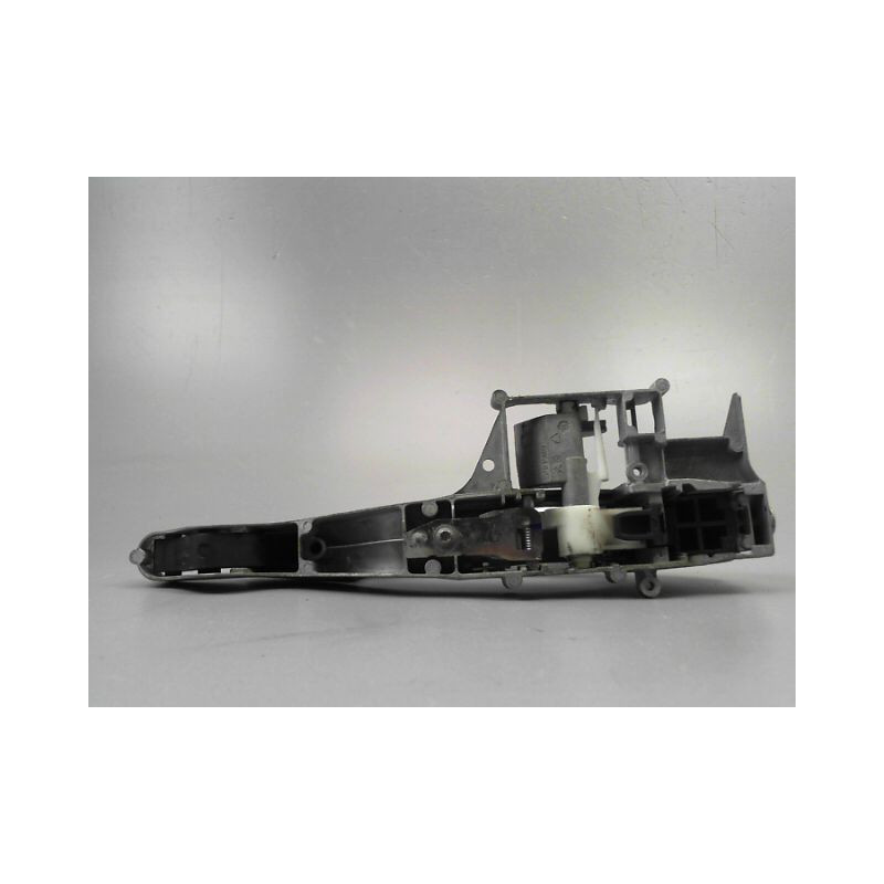 POIGNEE EXTERIEURE PORTE AVANT DROIT PEUGEOT 207