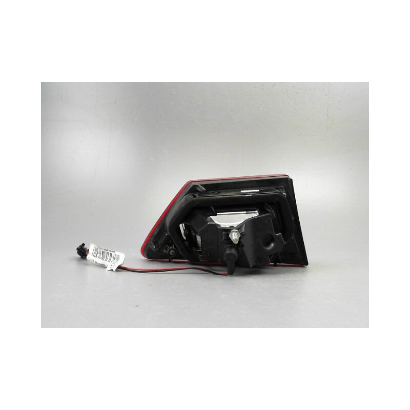 FEU ARRIERE INTERIEUR DROIT RENAULT CLIO