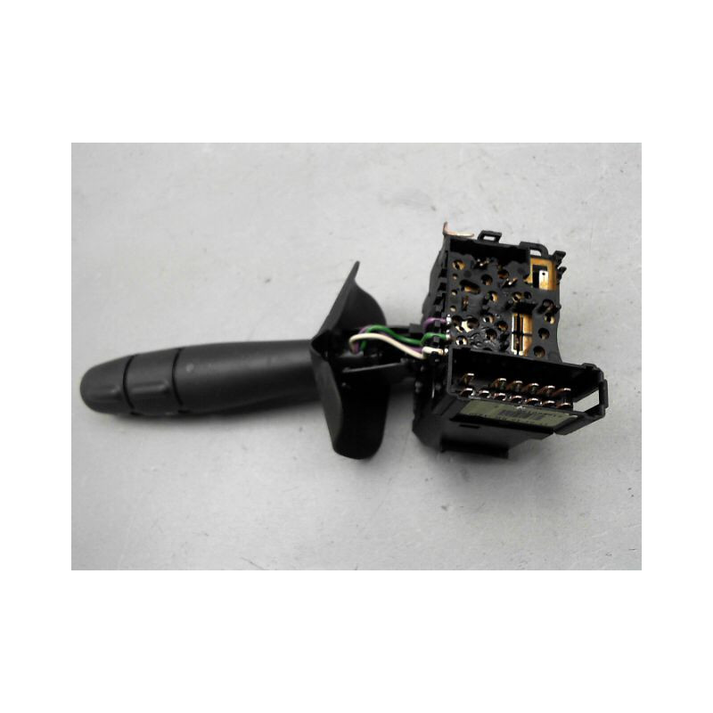 COMMANDE ECLAIRAGE RENAULT CLIO CAMPUS II Phase 2 2009-2012