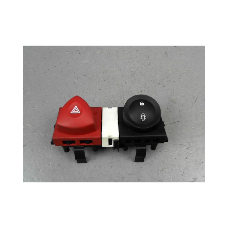 BOUTON DE WARNING RENAULT MEGANE BREAK II Phase 2 2006-2009