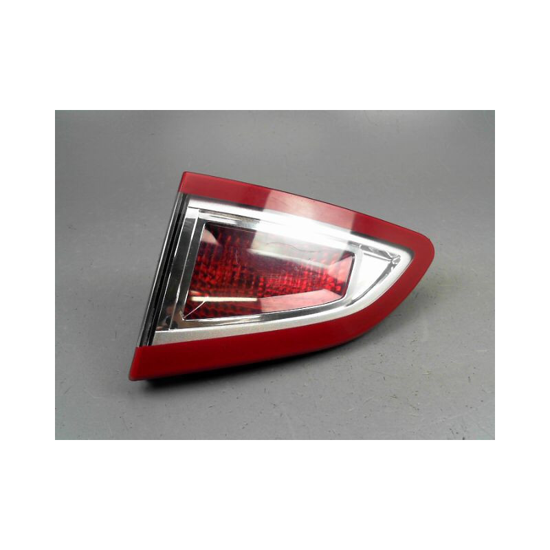 FEU ARRIERE INTERIEUR DROIT RENAULT MEGANE