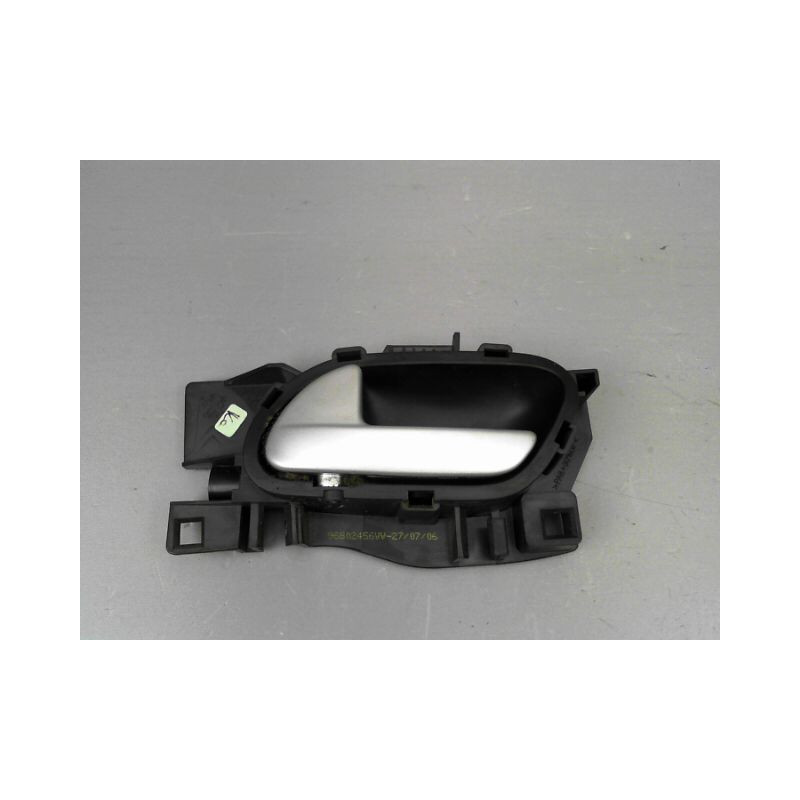POIGNEE INTERIEURE PORTE AVANT GAUCHE PEUGEOT 207 2006-2013
