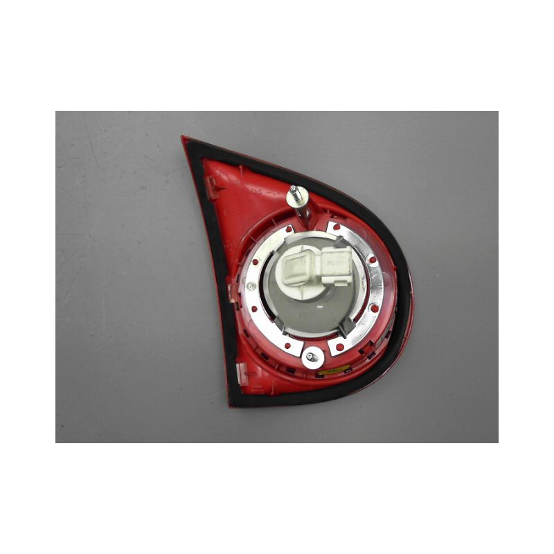 FEU ARRIERE INTERIEUR GAUCHE VOLKSWAGEN GOLF V (1K) 2003-2008