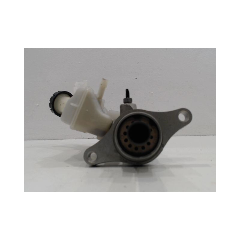 MAITRE CYLINDRE RENAULT CLIO