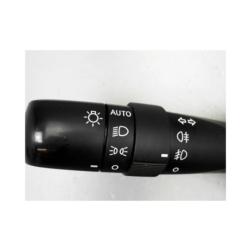 COMMANDE ECLAIRAGE TOYOTA IQ 2008-