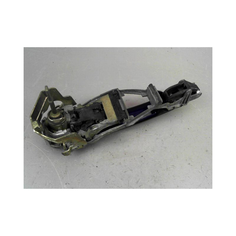 POIGNEE EXTERIEURE PORTE AVANT GAUCHE VOLKSWAGEN PASSAT BERL. IV Phase 2 (3B) 2000-2005