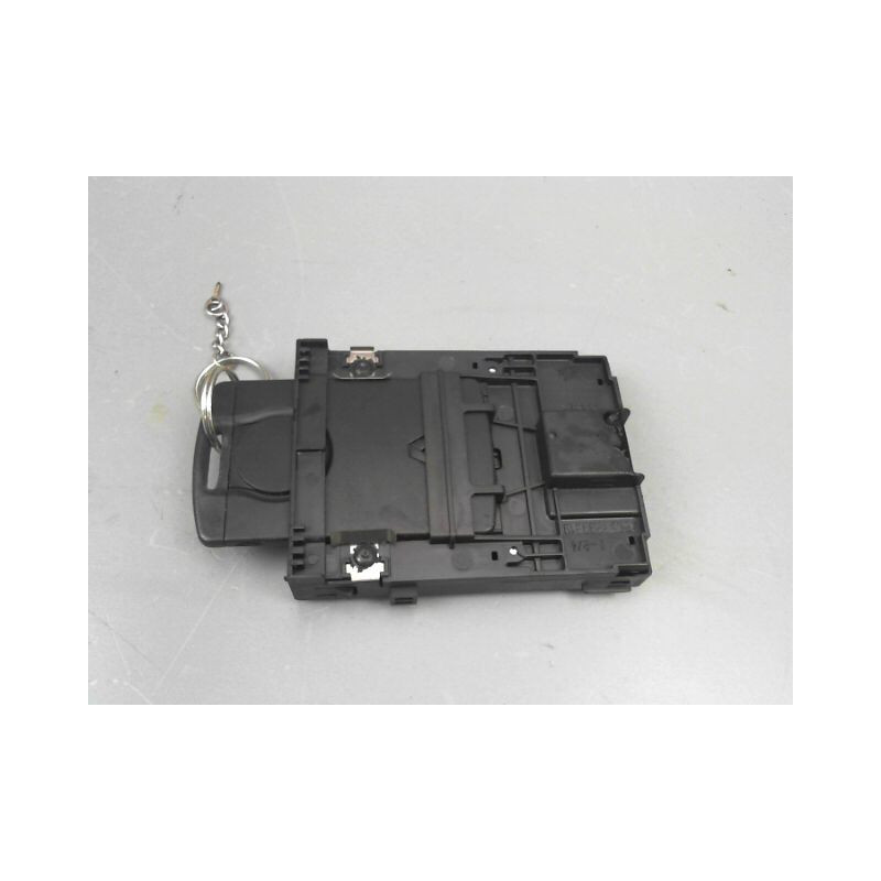 LECTEUR DE CARTE RENAULT MEGANE III Phase 1 2008-2012