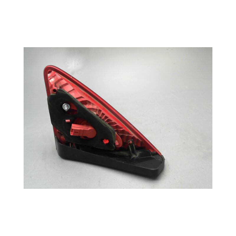 FEU ARRIERE INTERIEUR DROIT PEUGEOT 3008 BREAK I Phase 1 2009-2013