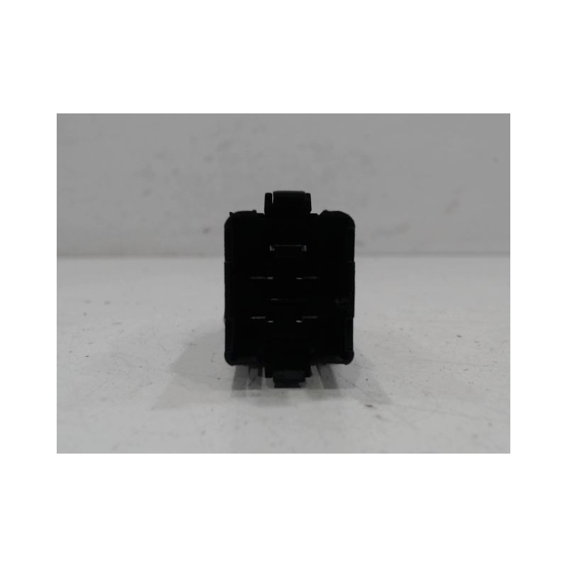 BOUTON DE WARNING VOLKSWAGEN GOLF
