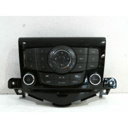 COMMANDE AUTORADIO