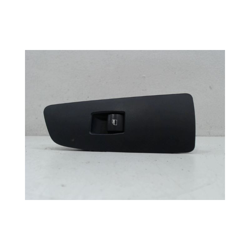 COMMANDE LEVE-GLACE PORTE ARD B.M.W. SERIE 1