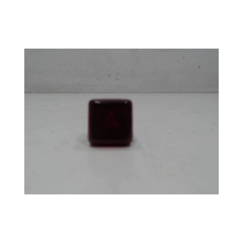 BOUTON DE WARNING CITROEN C3