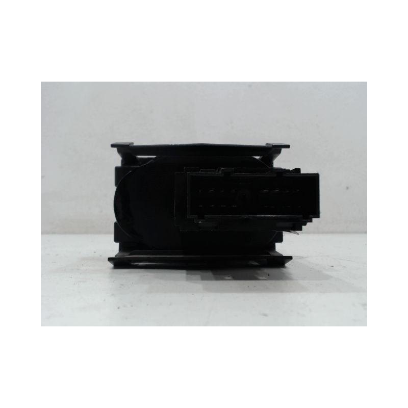 INTERIEUR COMMANDE PHARES FORD FIESTA