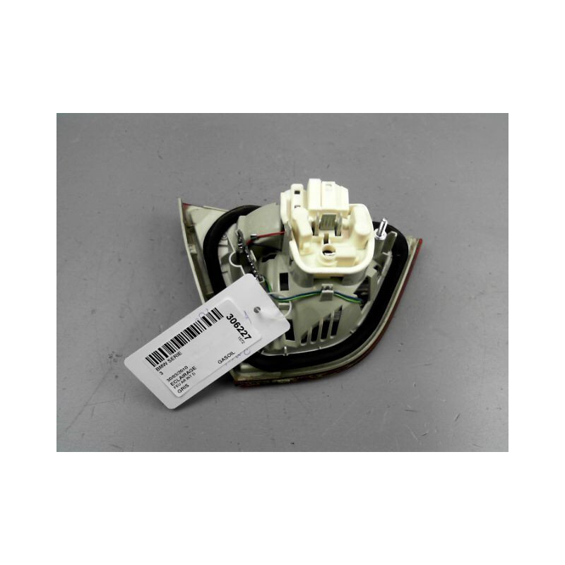 FEU ARRIERE INTERIEUR DROIT BMW SERIE 3 BERL. V Phase 1 (E90) 2005-2008