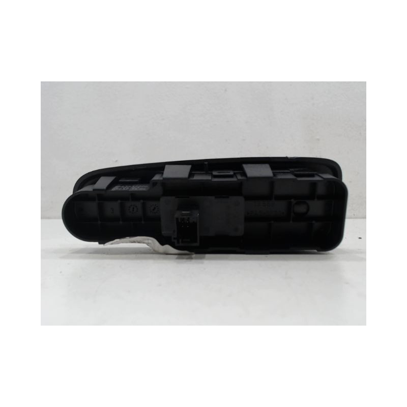 COMMANDE LEVE-GLACE PORTE AVD CITROEN C4